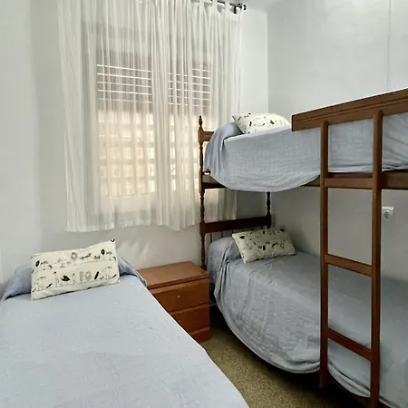 Apartment Rocamaura I B 3-2 *